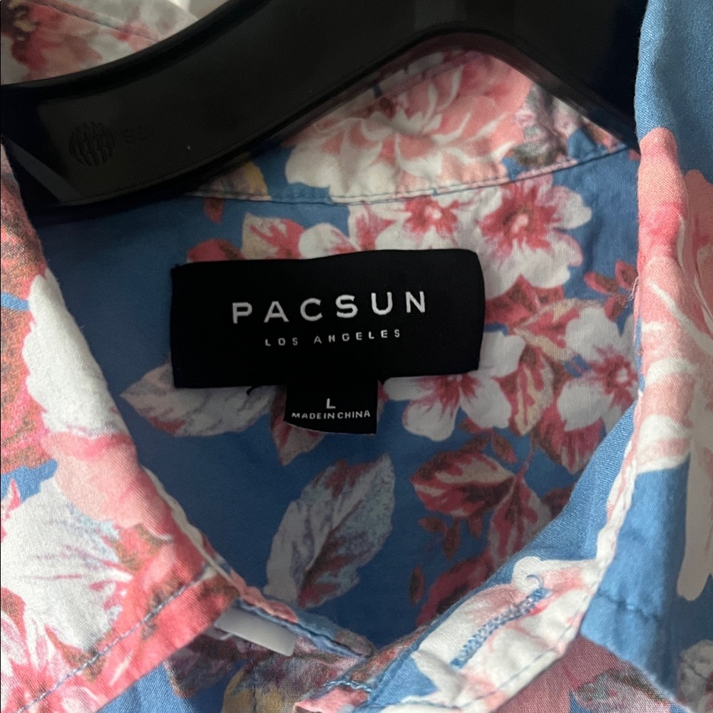 PacSun Blue and Pink Floral Men's Shirt - Picture 3 of 8